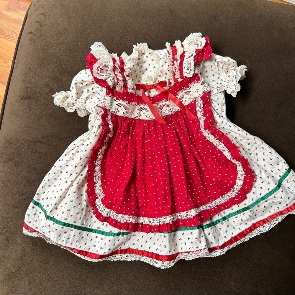 Vintage smocked Christmas dress 6-9 months unbranded